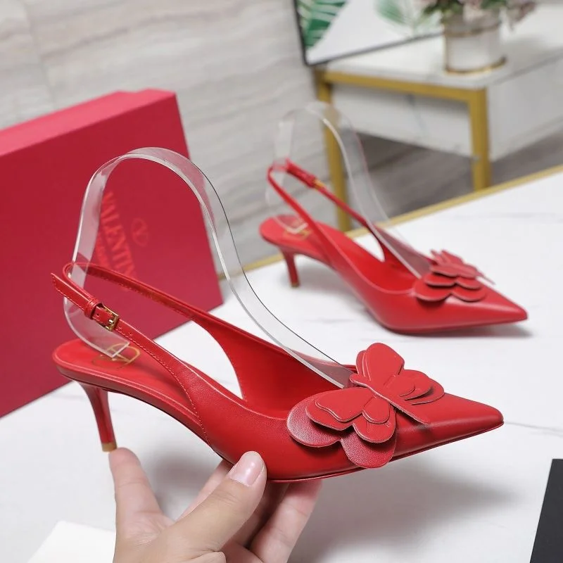 Timeless Valentino Sandals 37059