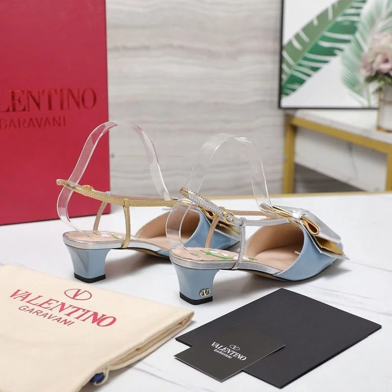 Neat Valentino Sandals 37056