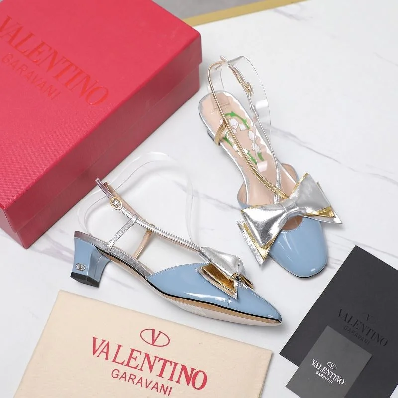 Neat Valentino Sandals 37056