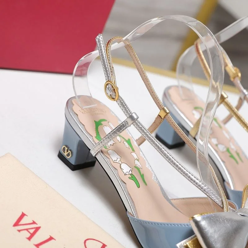 Neat Valentino Sandals 37056