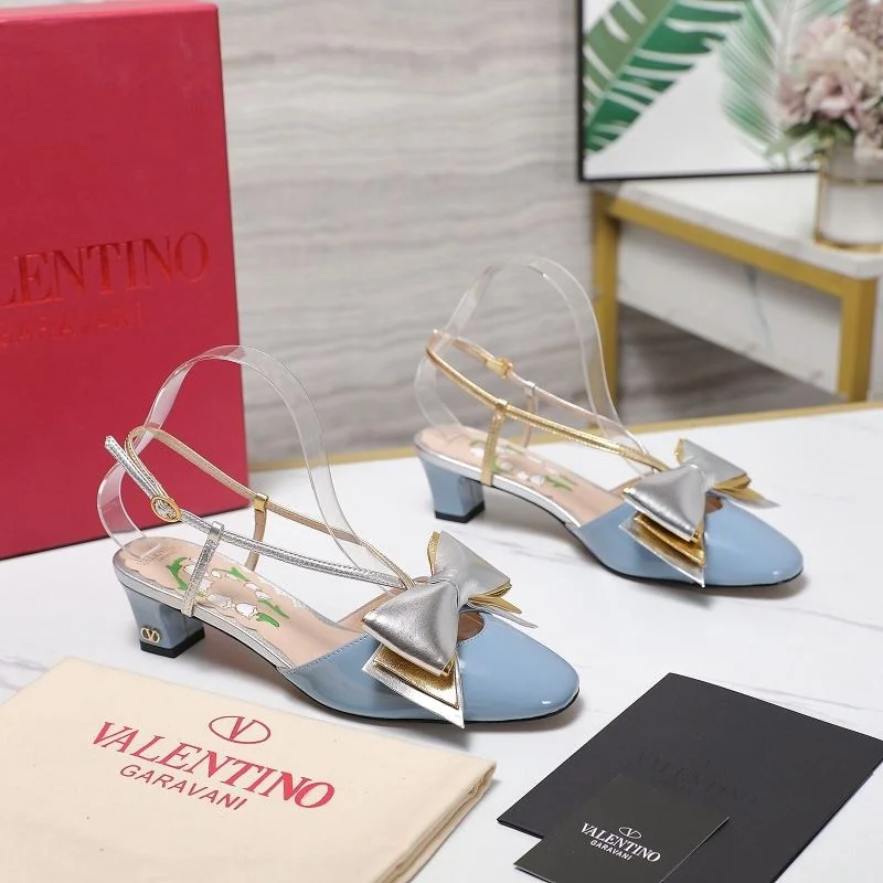 Neat Valentino Sandals 37056