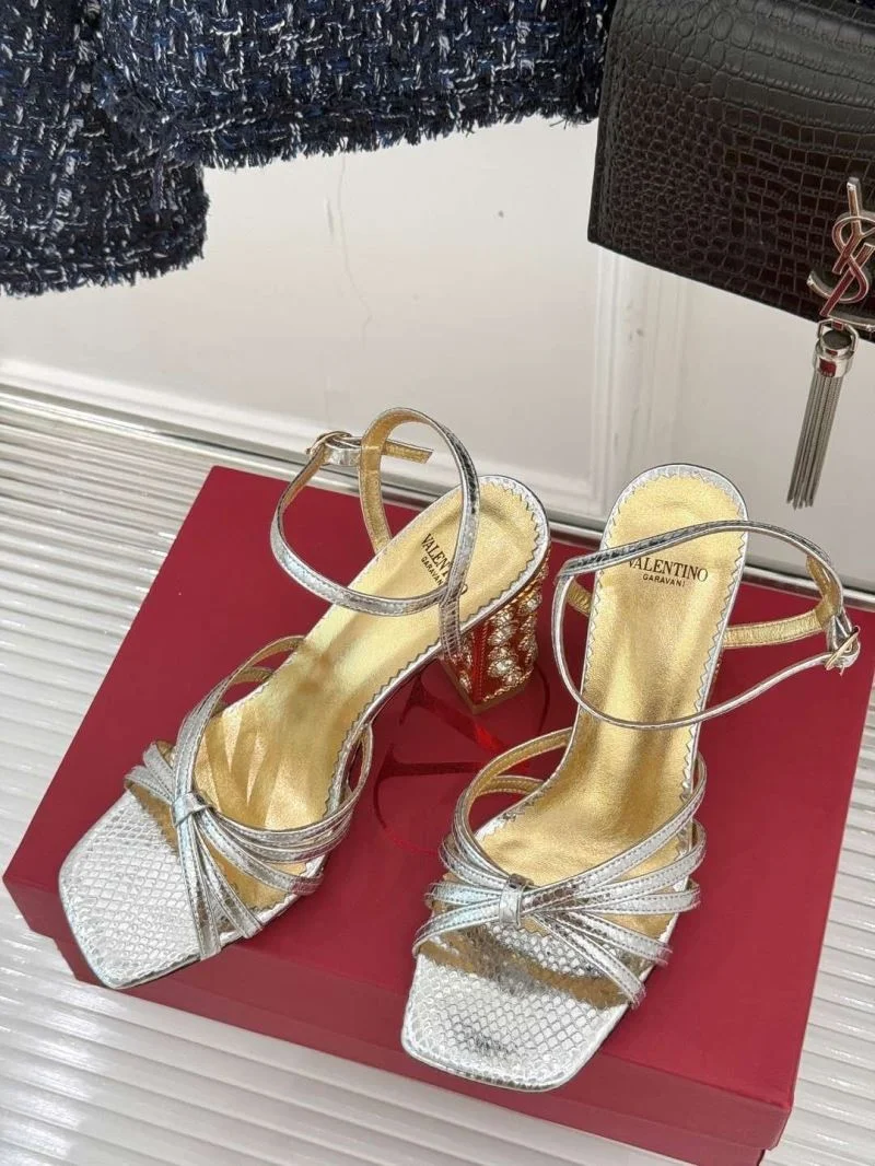 Valentino Sandals WrinkleFree 37049