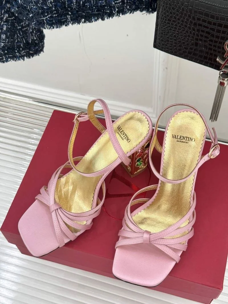 Valentino Sandals StreetReady 37036
