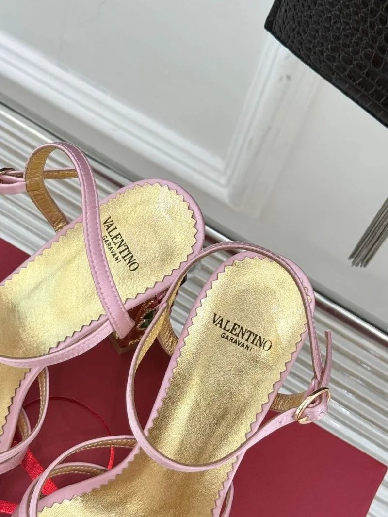 Valentino Sandals StreetReady 37036