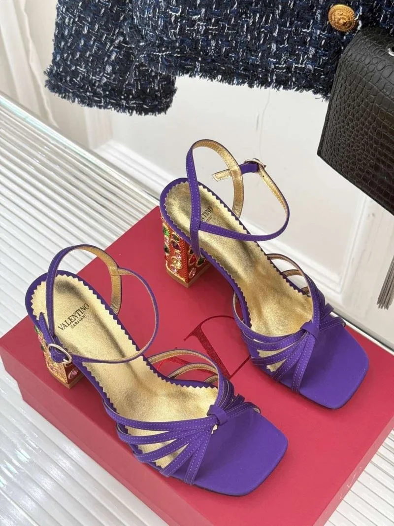 Valentino Sandals Comfortable 37045