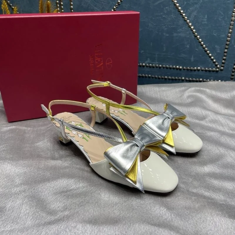 Valentino Sandals Durable 37032