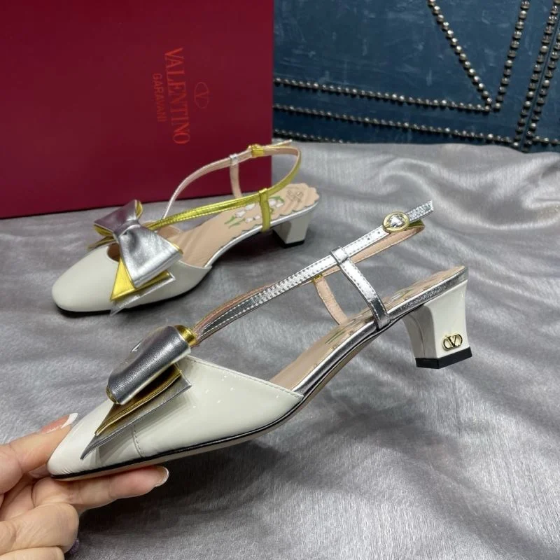 Valentino Sandals Durable 37032