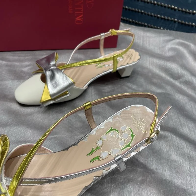 Valentino Sandals Durable 37032