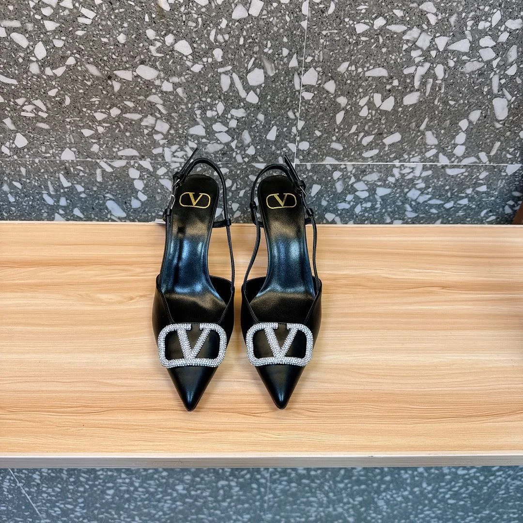 Valentino Sandals FreshLook 36093