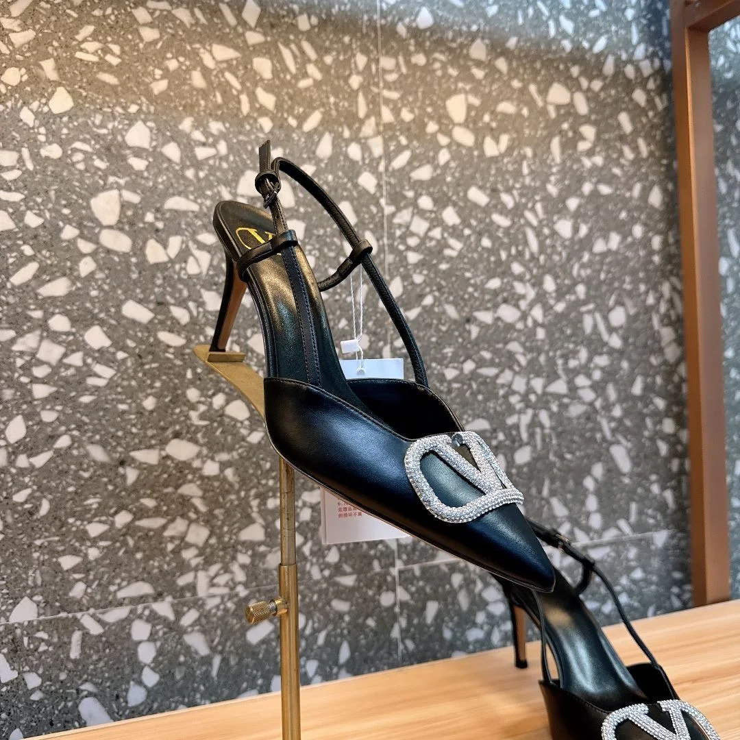 Valentino Sandals FreshLook 36093
