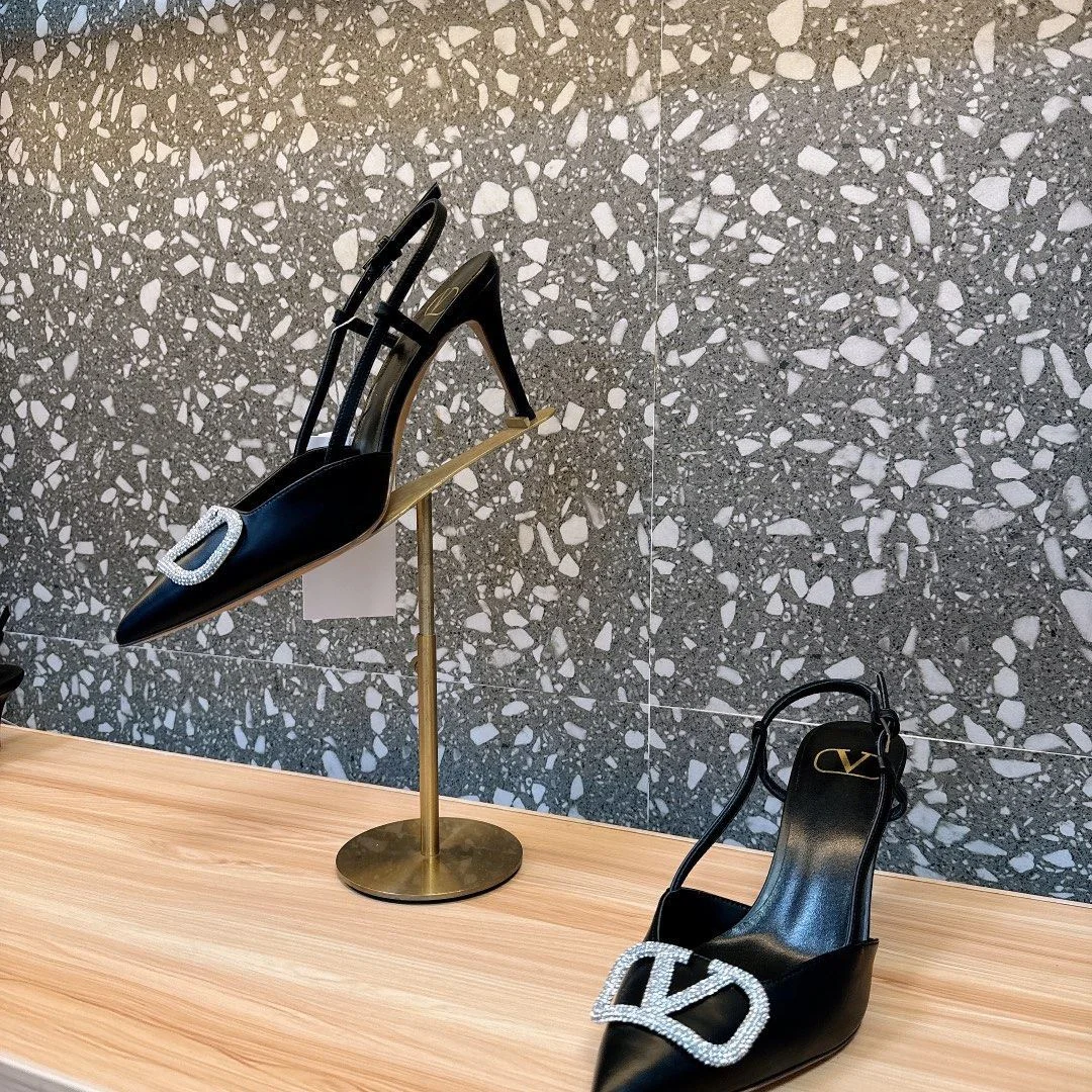 Valentino Sandals FreshLook 36093