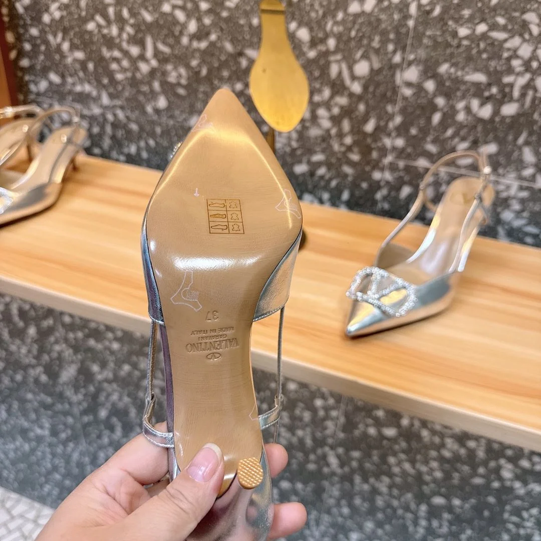 Refined Valentino Sandals 36090