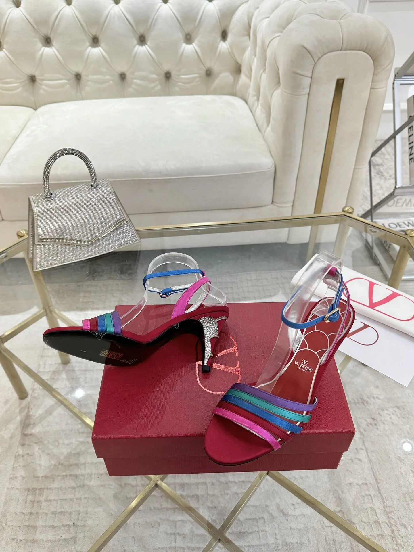 Flexible Valentino Sandals 36074