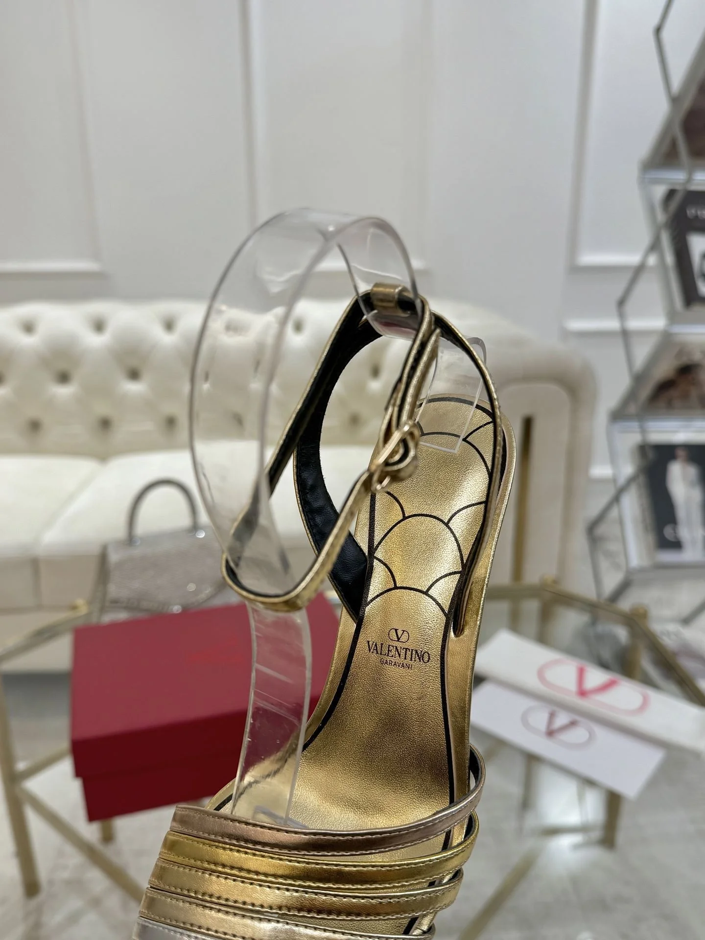 Sustainable Valentino Sandals 36070