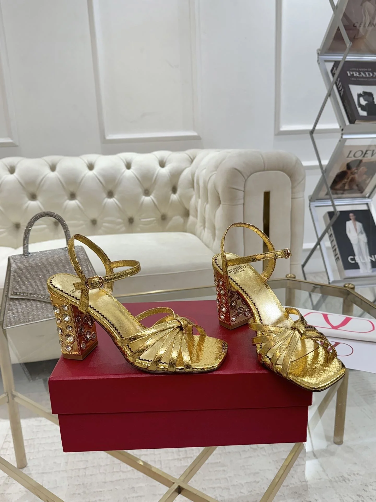 HighPerformance Valentino Sandals 36079