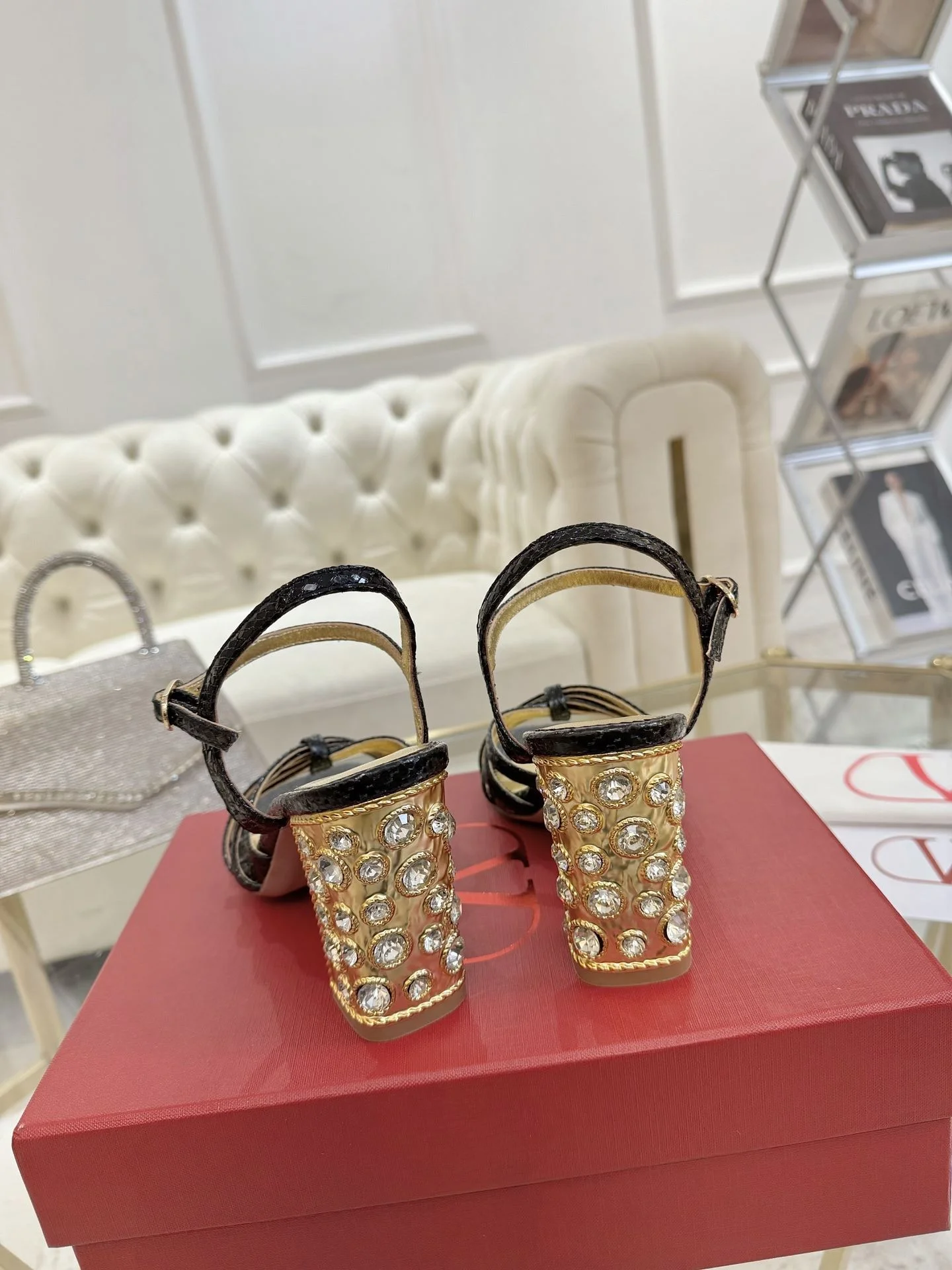 TimelessDesign Valentino Sandals 36065