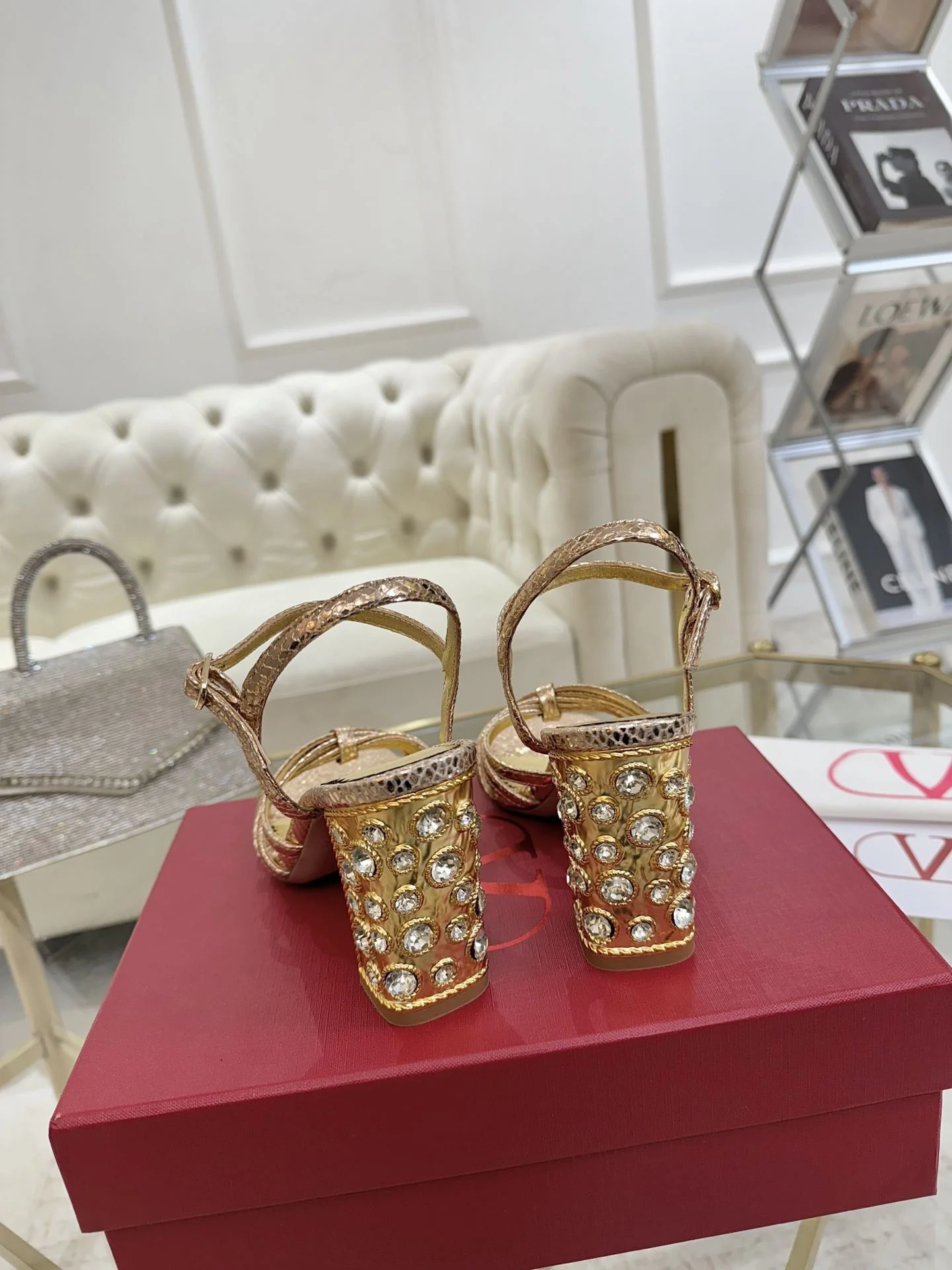 Valentino Sandals RelaxedFit 36073