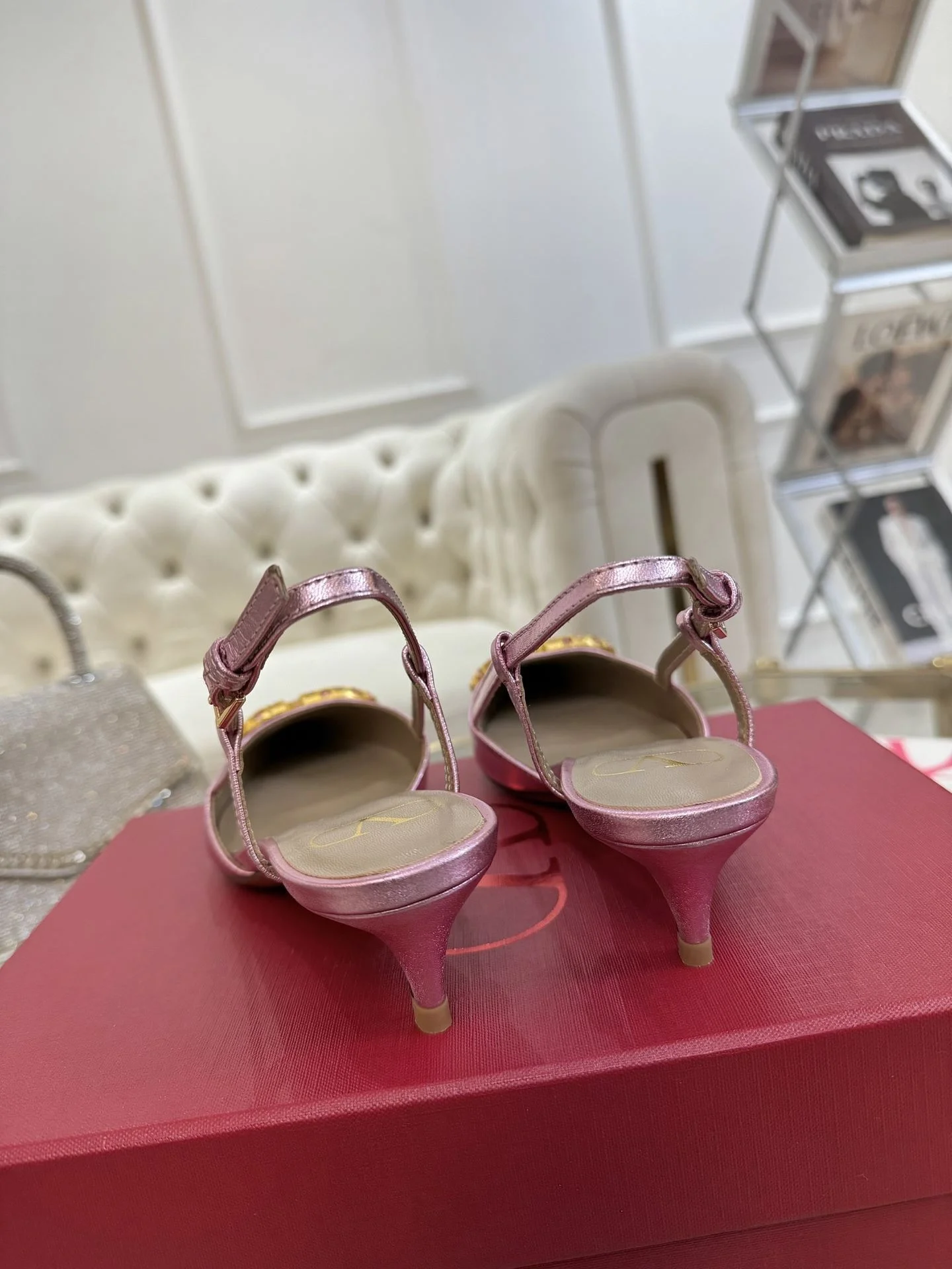 Bold Valentino Sandals 36067