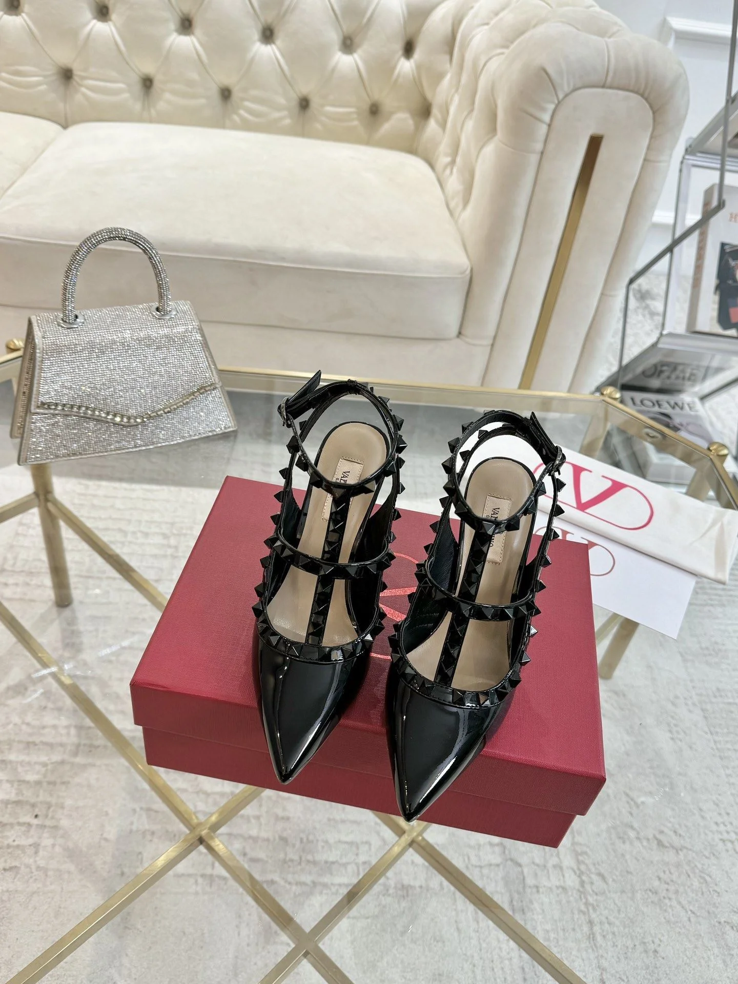 Flexible Valentino Sandals 36081