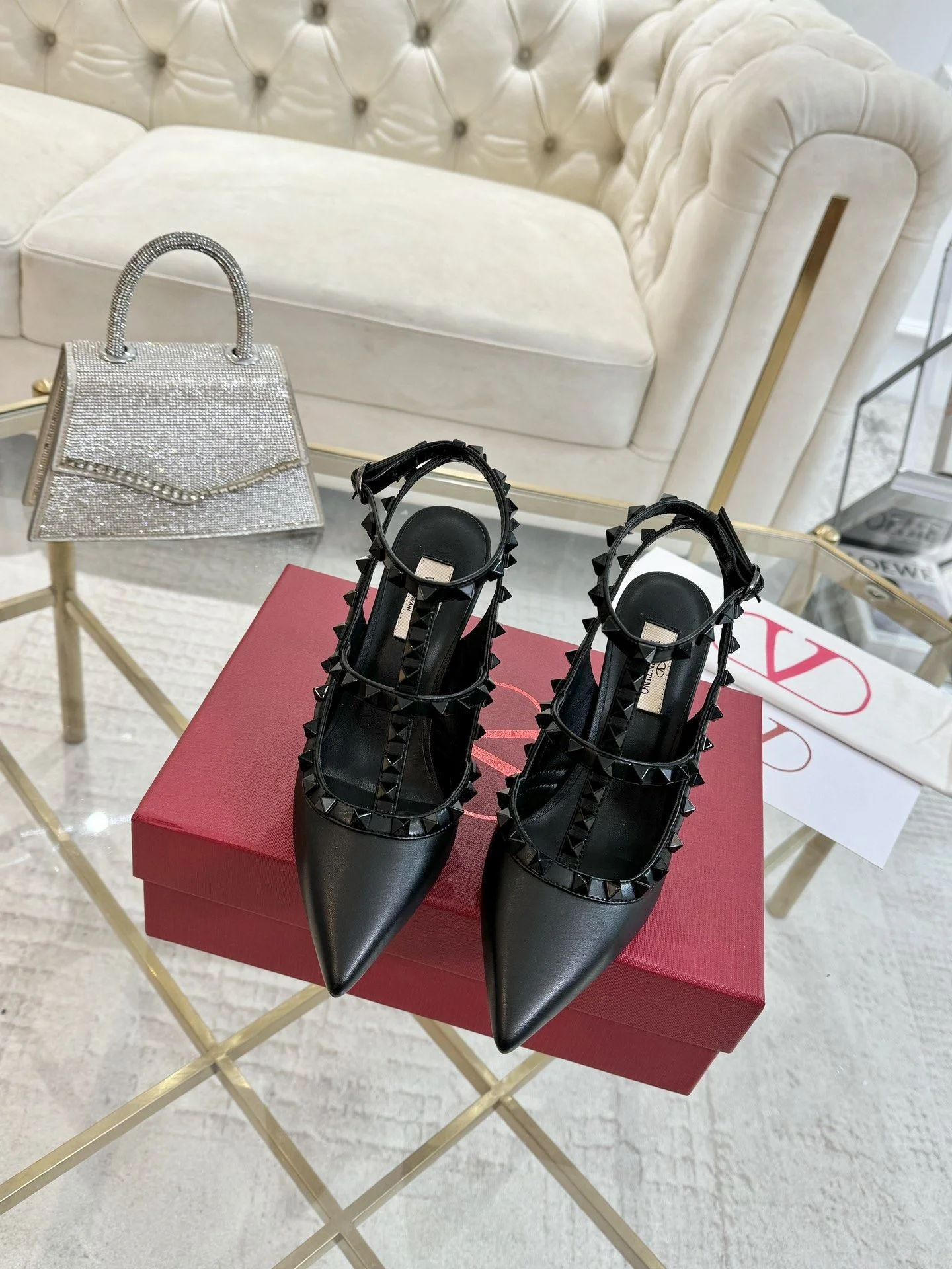 Sophisticated Valentino Sandals 36072