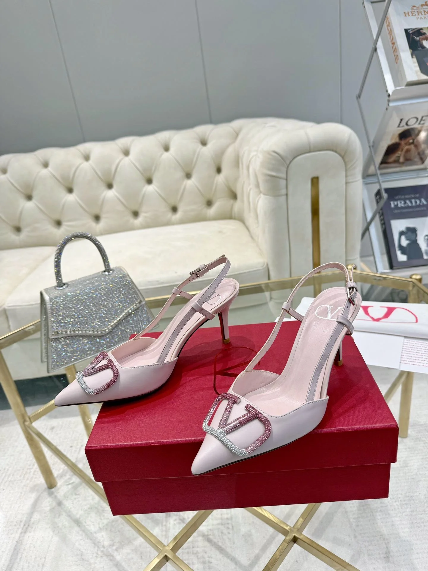 Valentino Sandals Stylish 36058