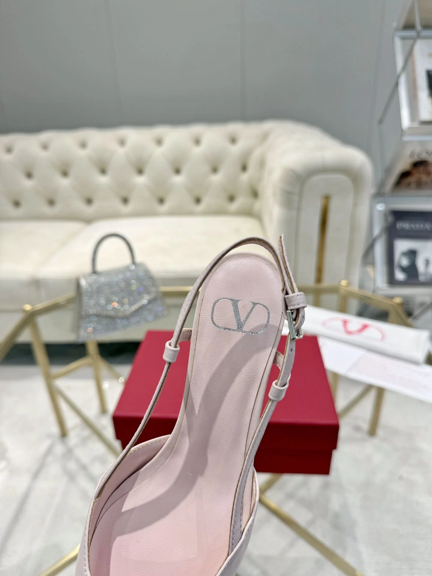 Original Valentino Sandals 36055