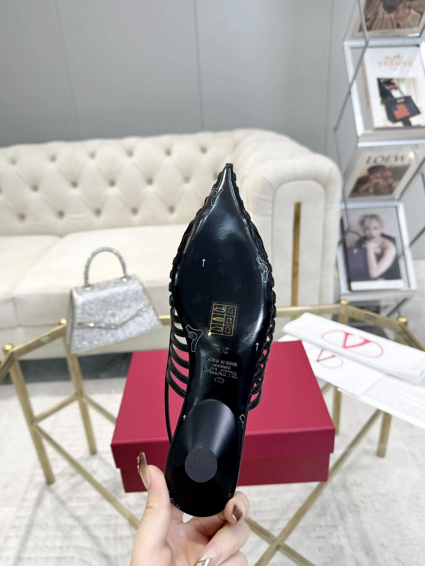 QuickDry Valentino Sandals 36054