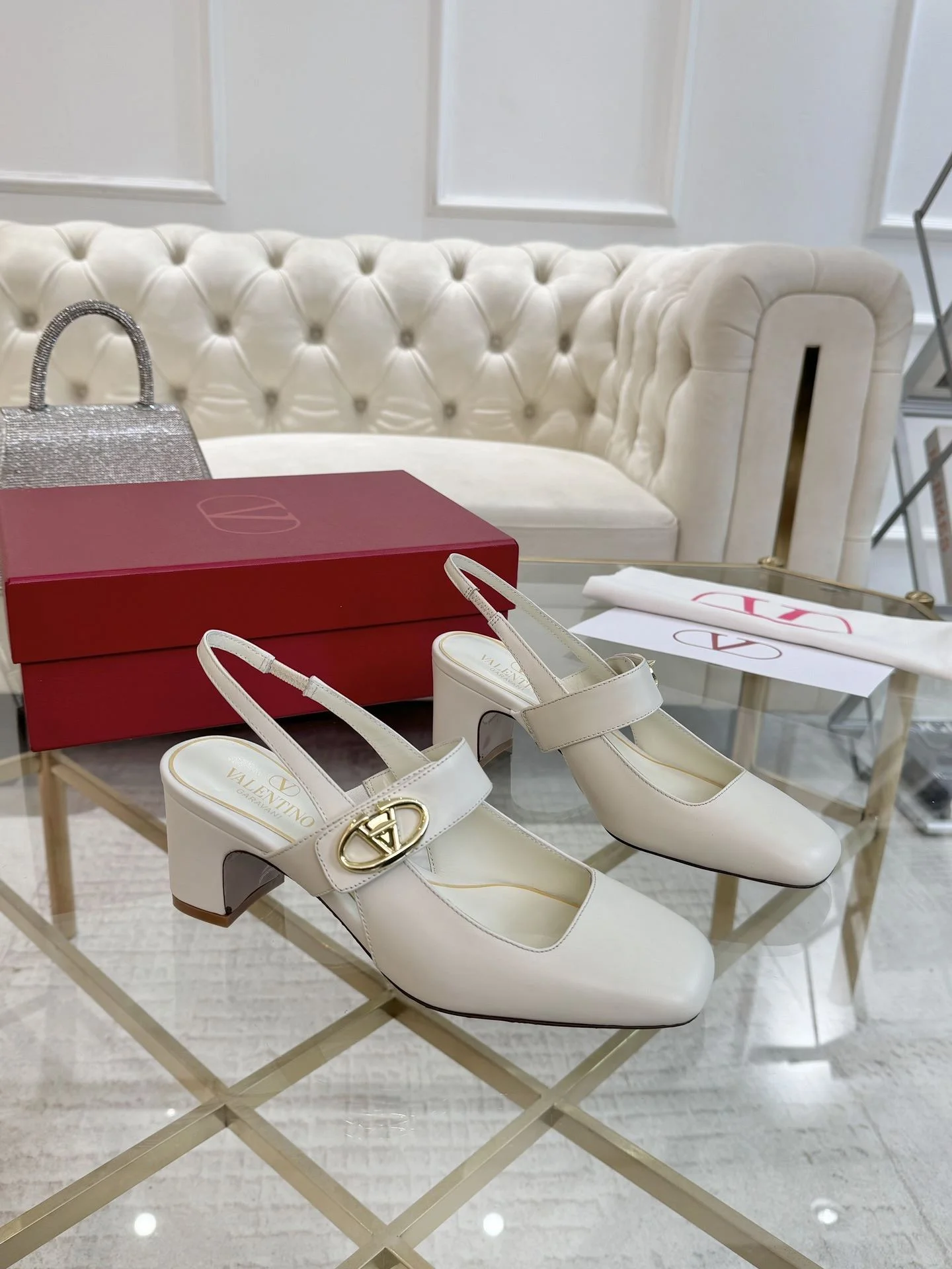 Valentino Sandals Neat 36048