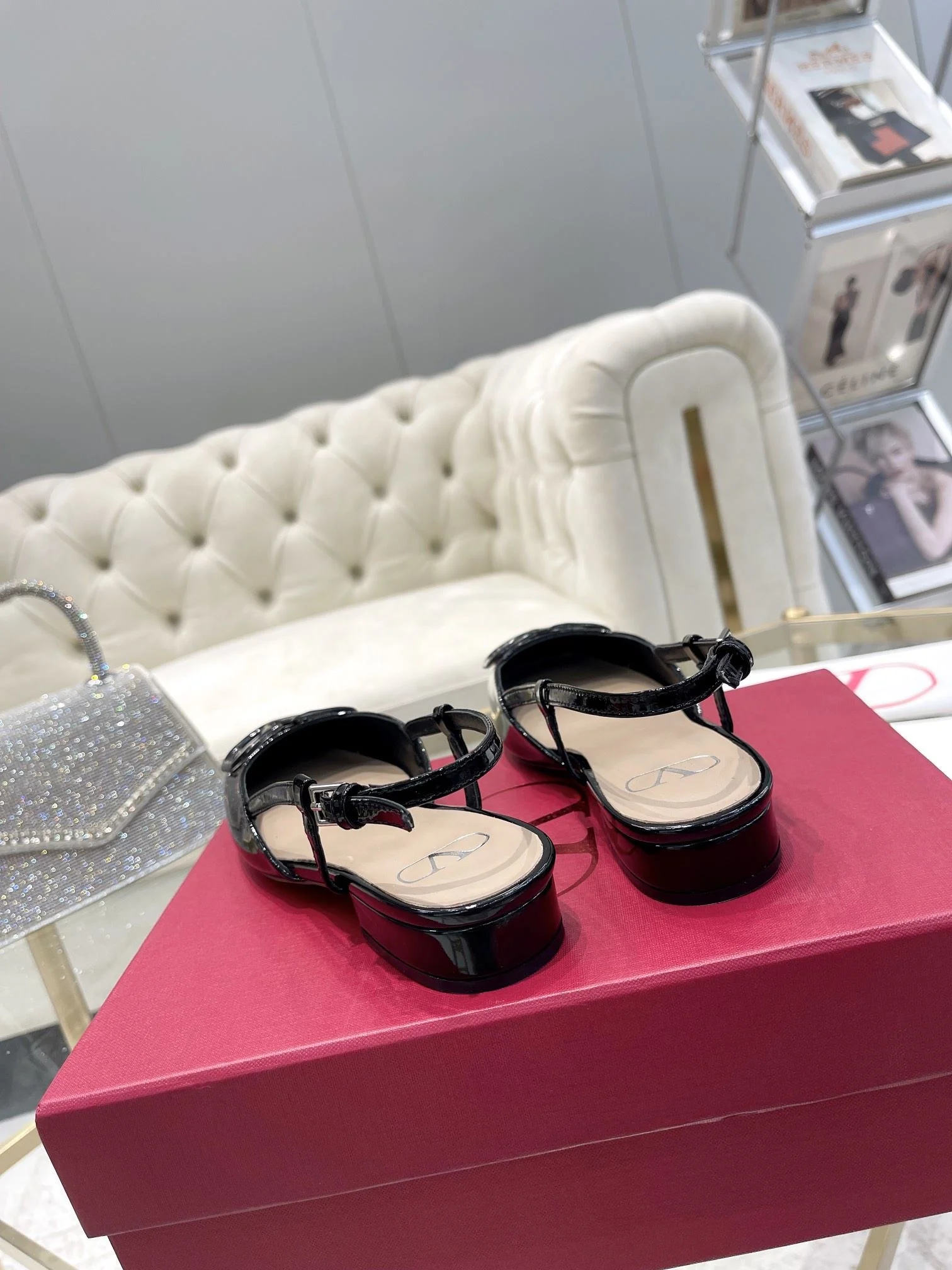 Stylish Valentino Sandals 36049