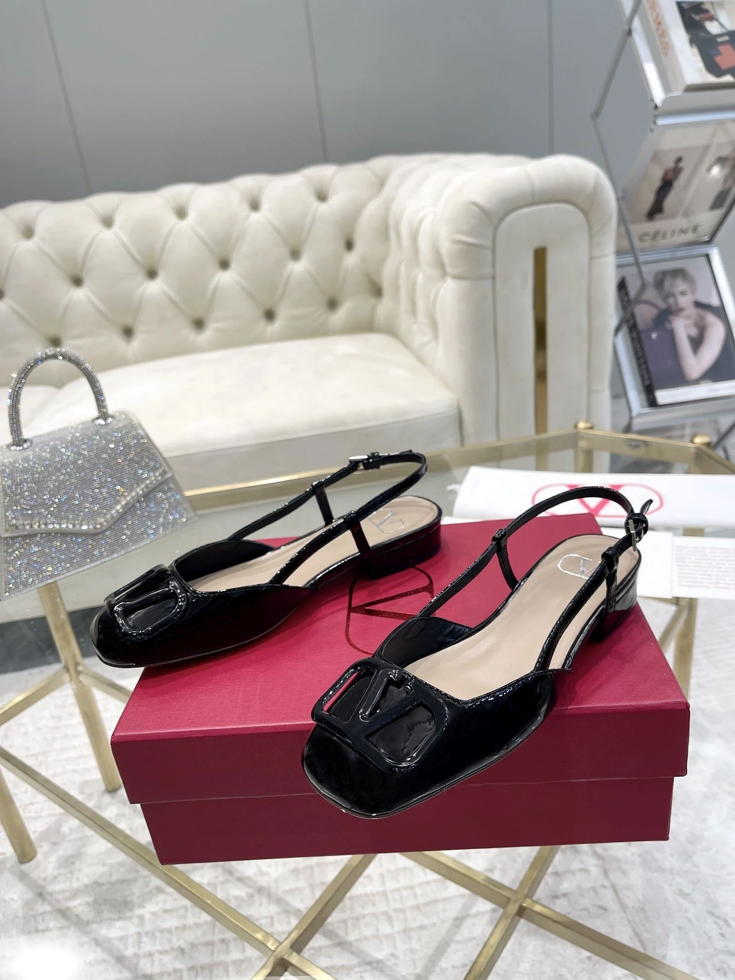 Stylish Valentino Sandals 36049