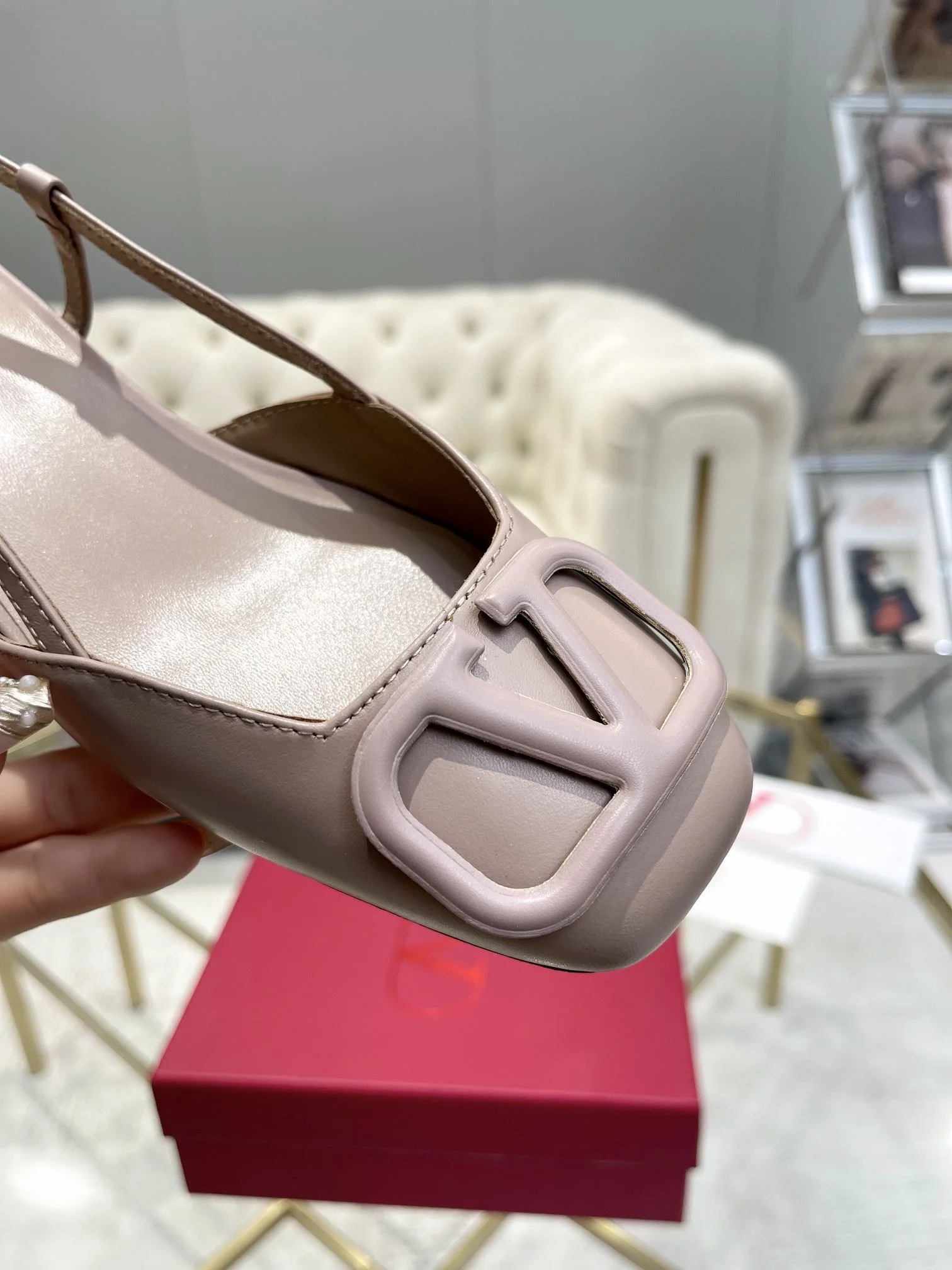 Valentino Sandals Efficient 36037