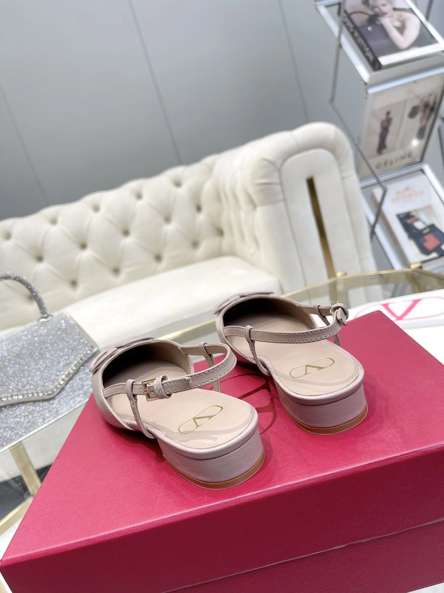 Valentino Sandals Efficient 36037