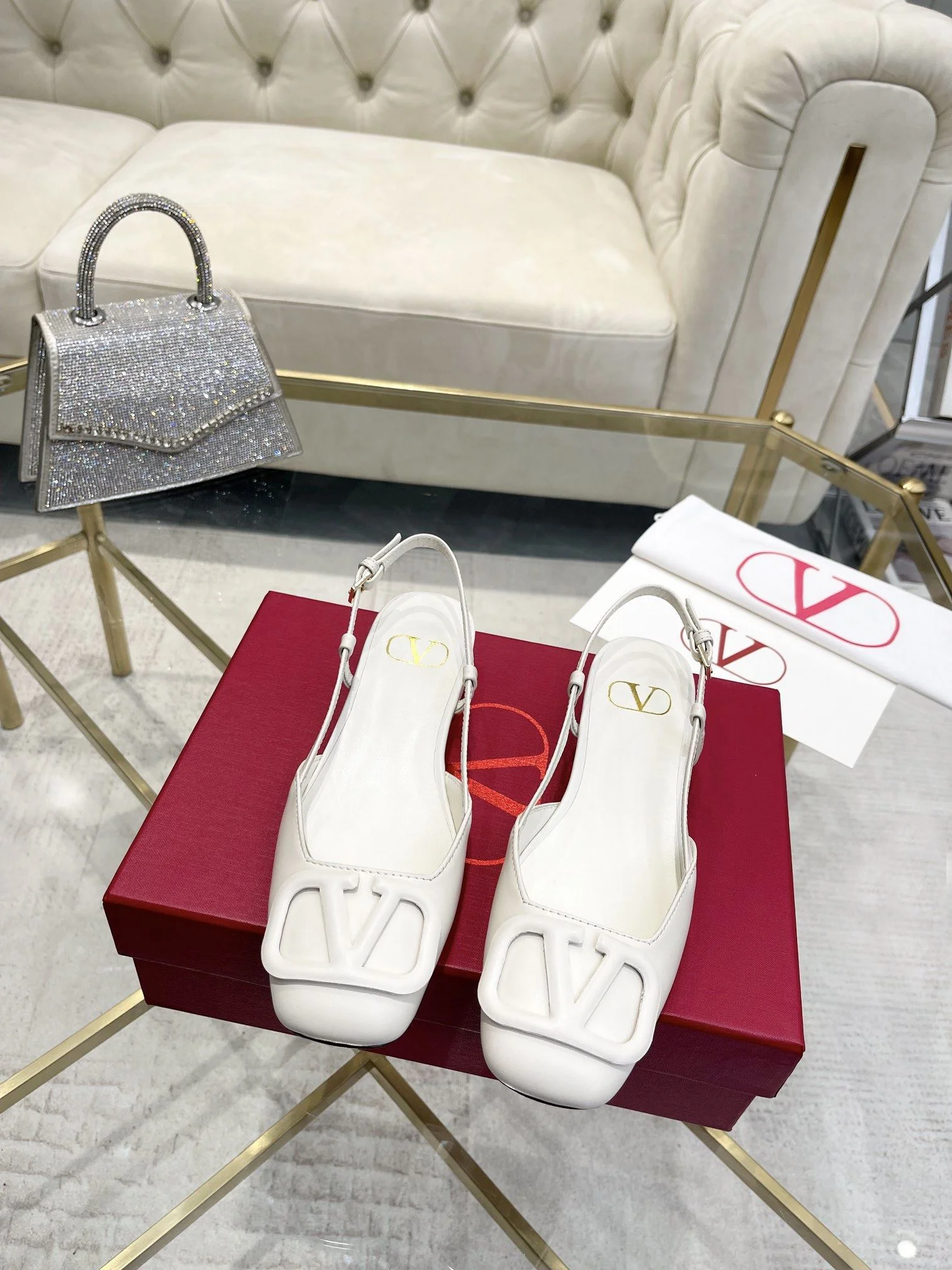 QuickDry Valentino Sandals 36046