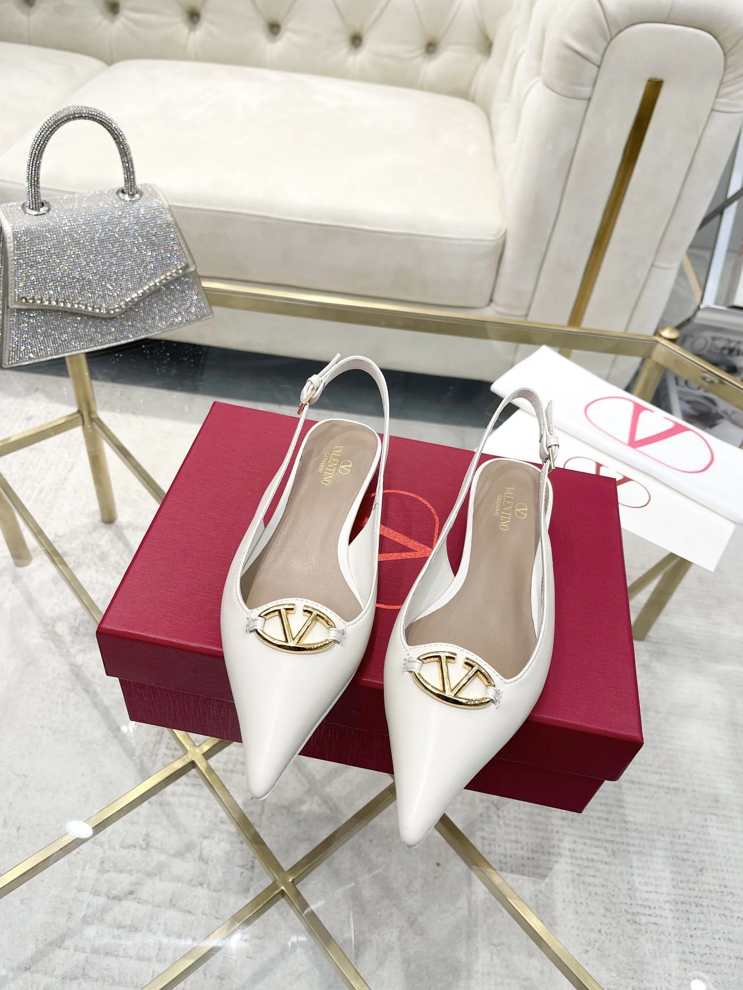 Valentino Sandals Resilient 36036