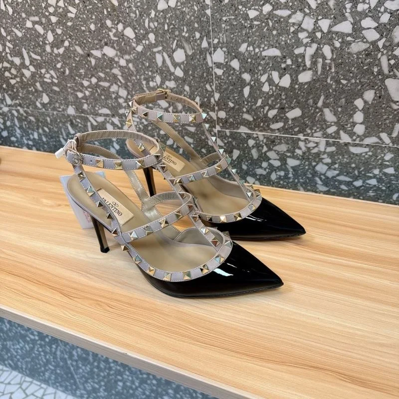 Valentino Sandals Neat 36023