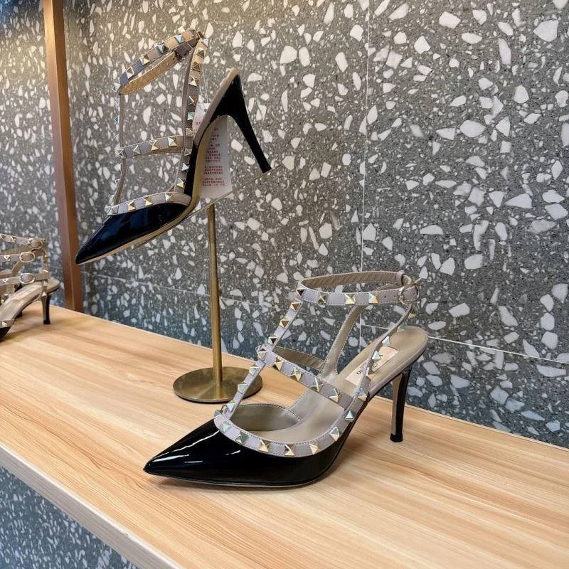 Valentino Sandals Neat 36023