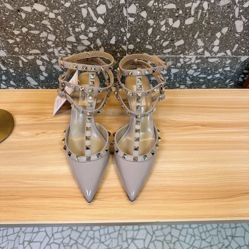 Valentino Sandals Effortless 36034