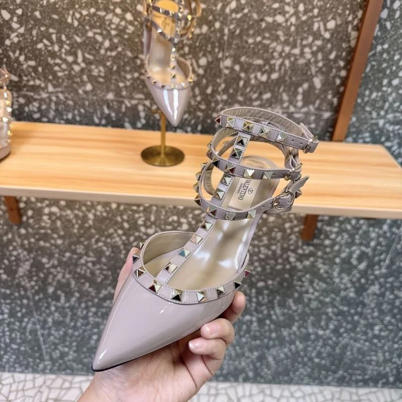 Valentino Sandals Effortless 36034