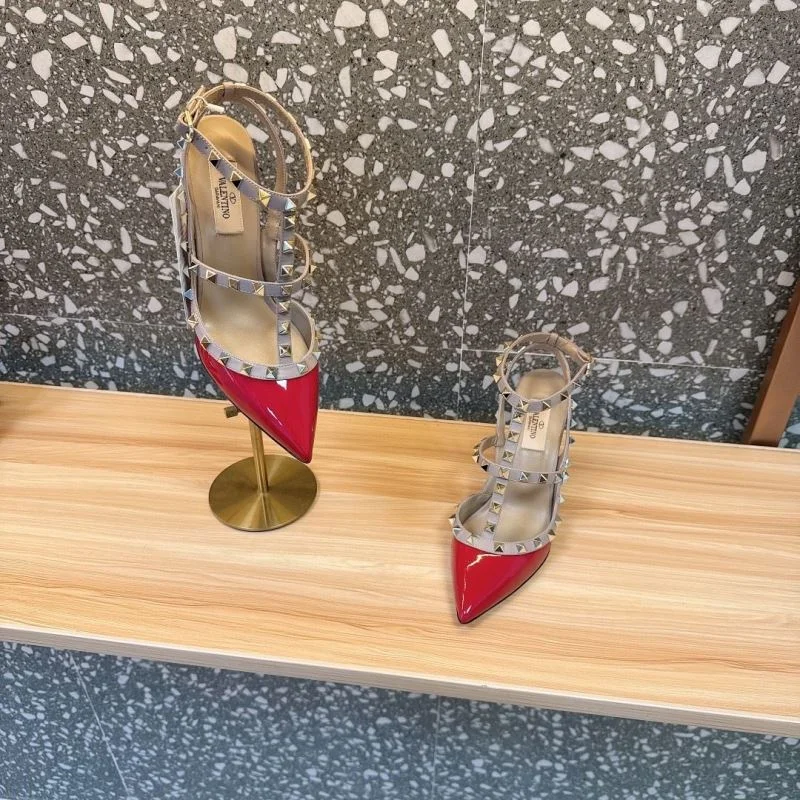 Valentino Sandals Stylish 36019
