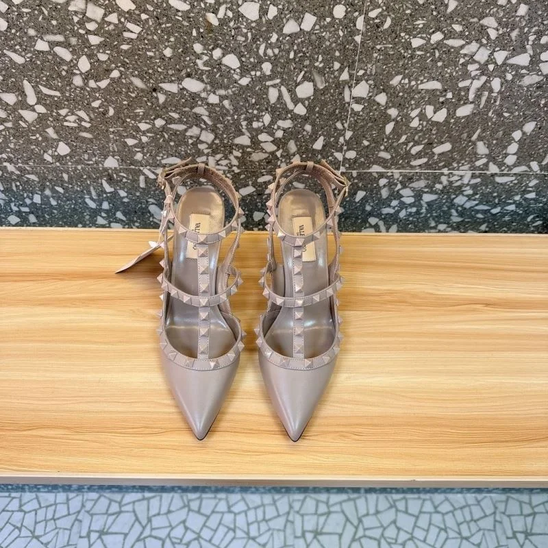 UrbanStyle Valentino Sandals 36021