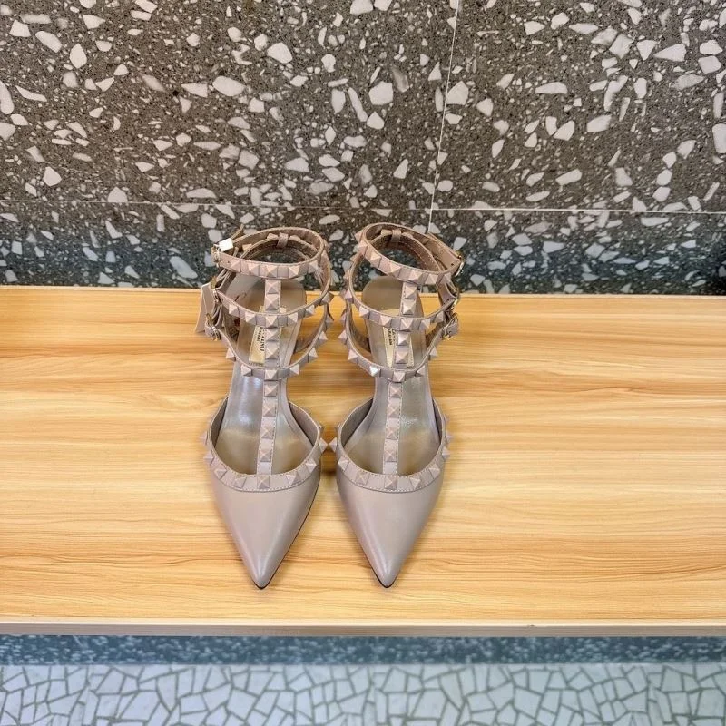 Valentino Sandals WellDesigned 36013