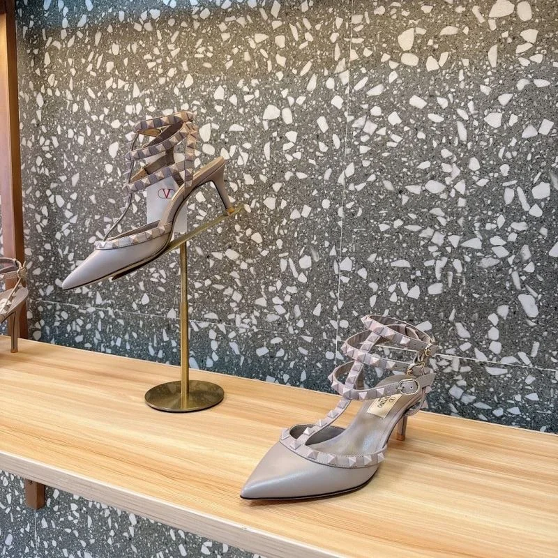 Valentino Sandals WellDesigned 36013