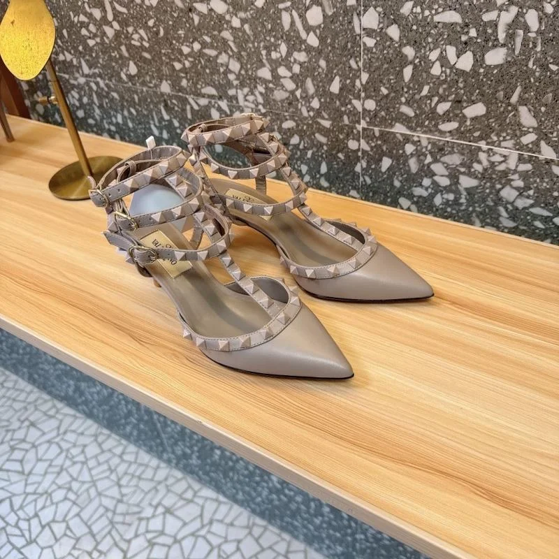 Valentino Sandals WellDesigned 36013