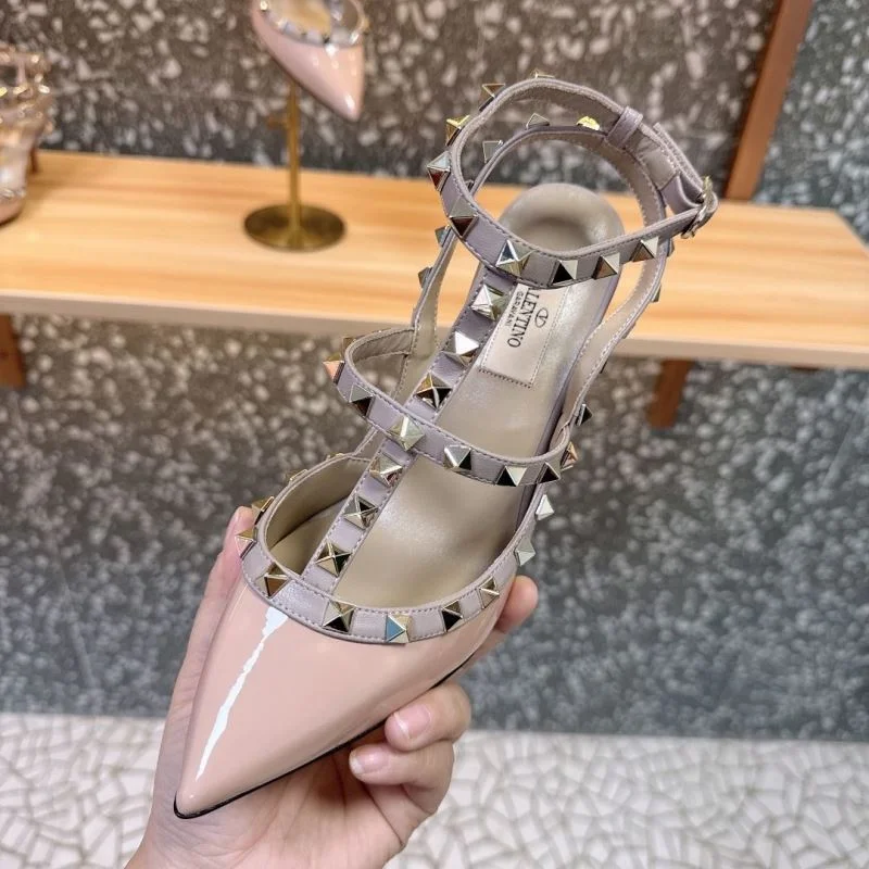 Valentino Sandals Modern 36017