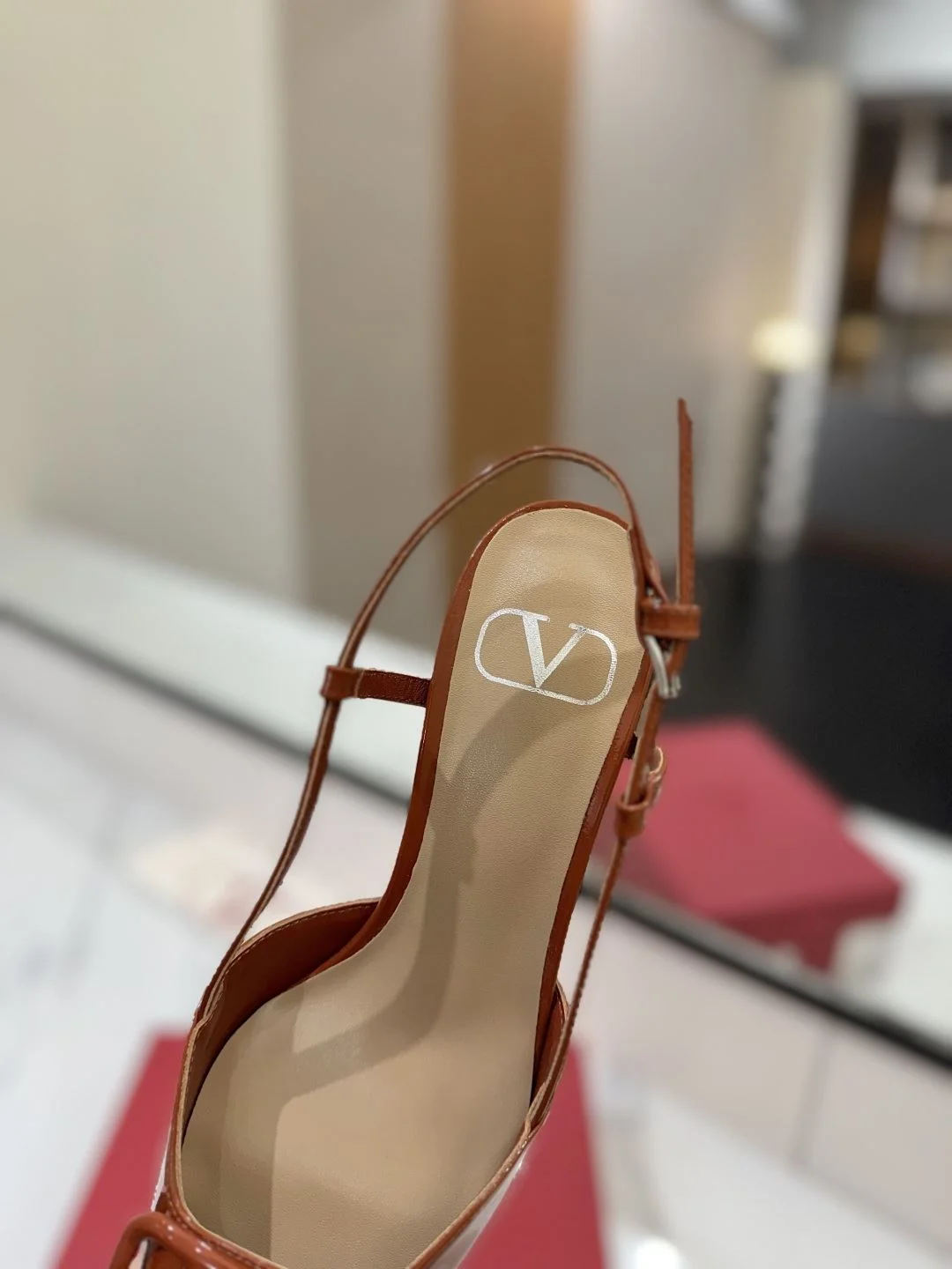 EasyCare Valentino Sandals 36008