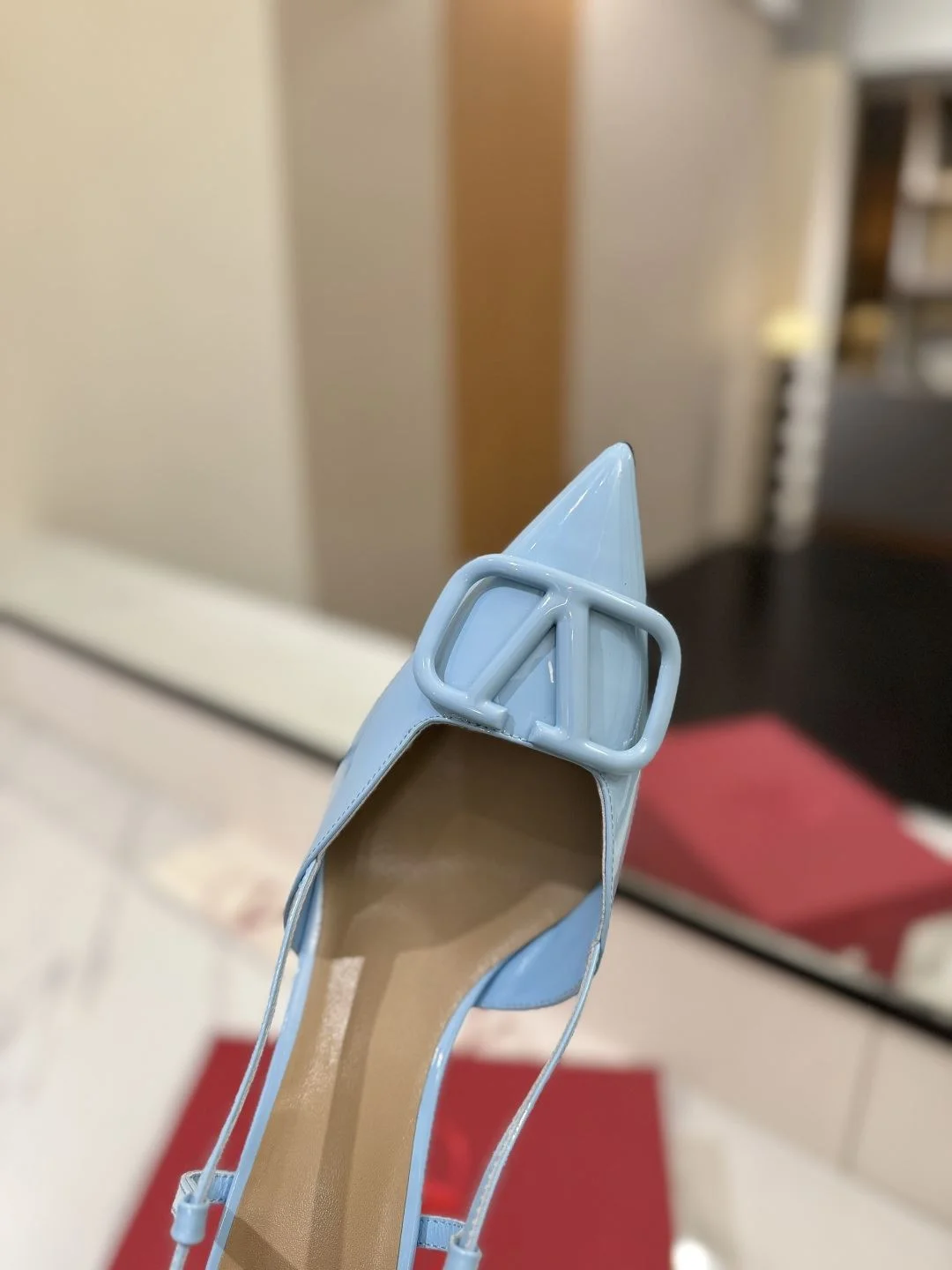 Breathable Valentino Sandals 35988