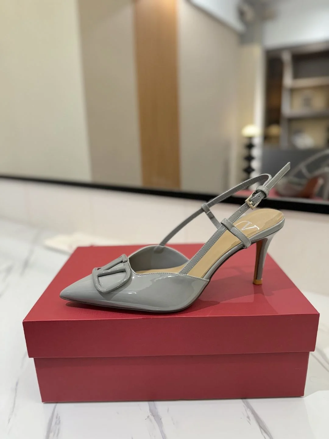 OnTrend Valentino Sandals 35995