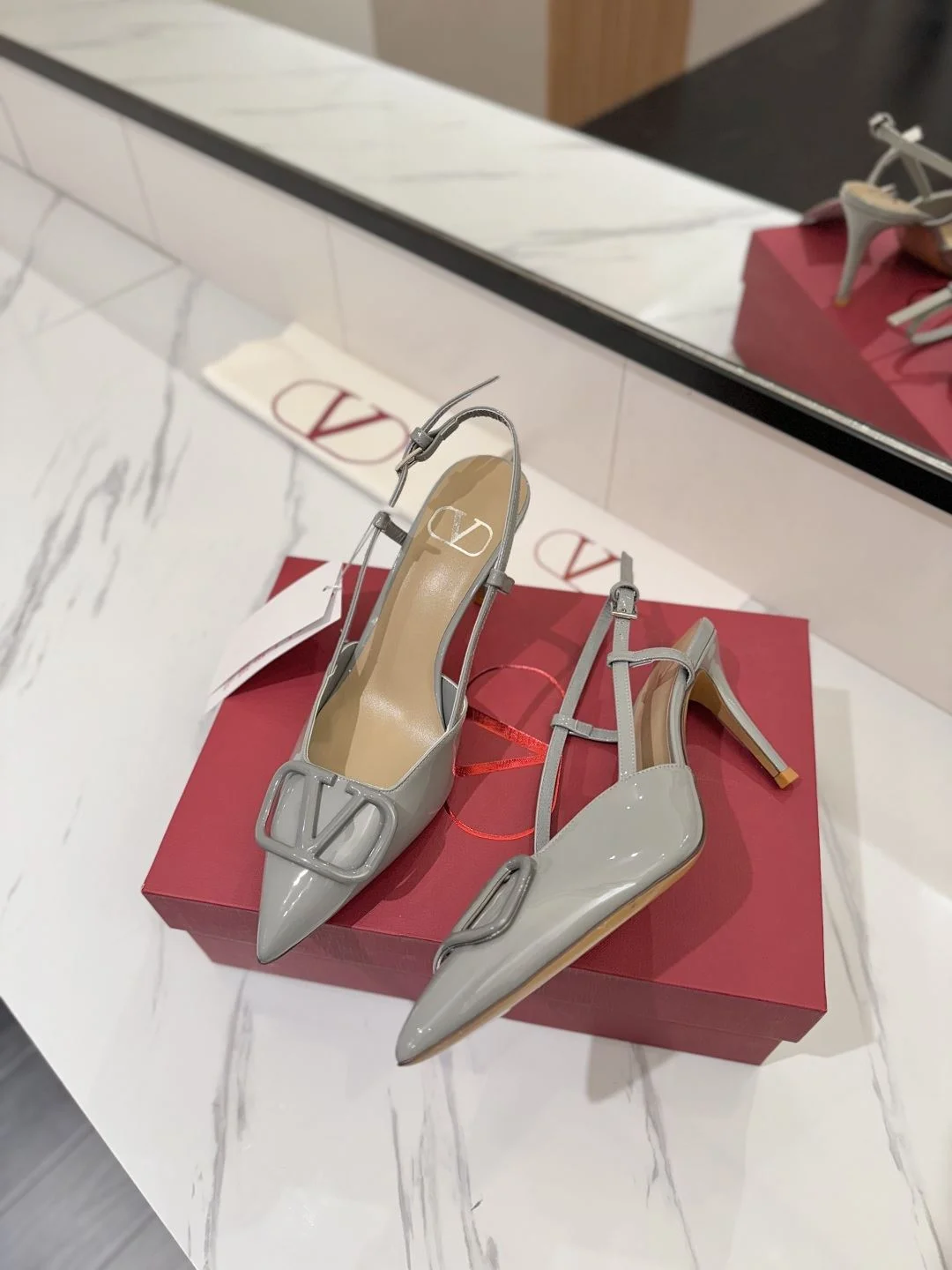 OnTrend Valentino Sandals 35995