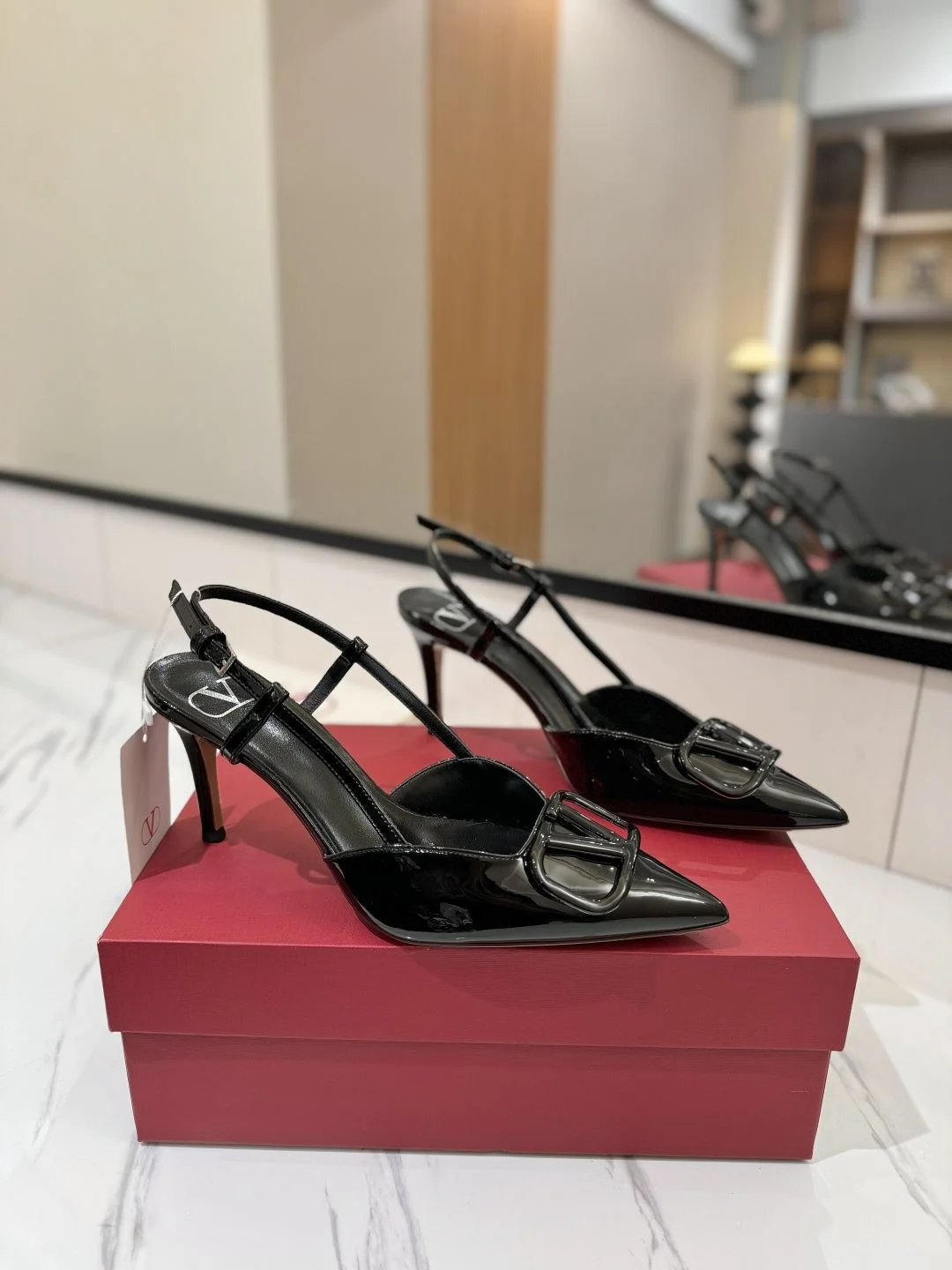 Valentino Sandals Comfortable 35986