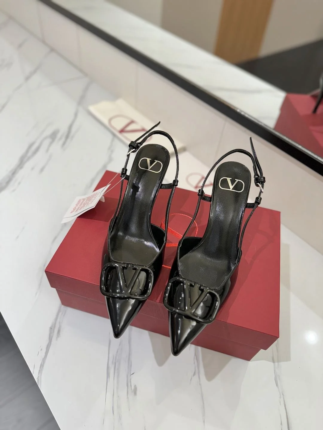 Valentino Sandals Comfortable 35986